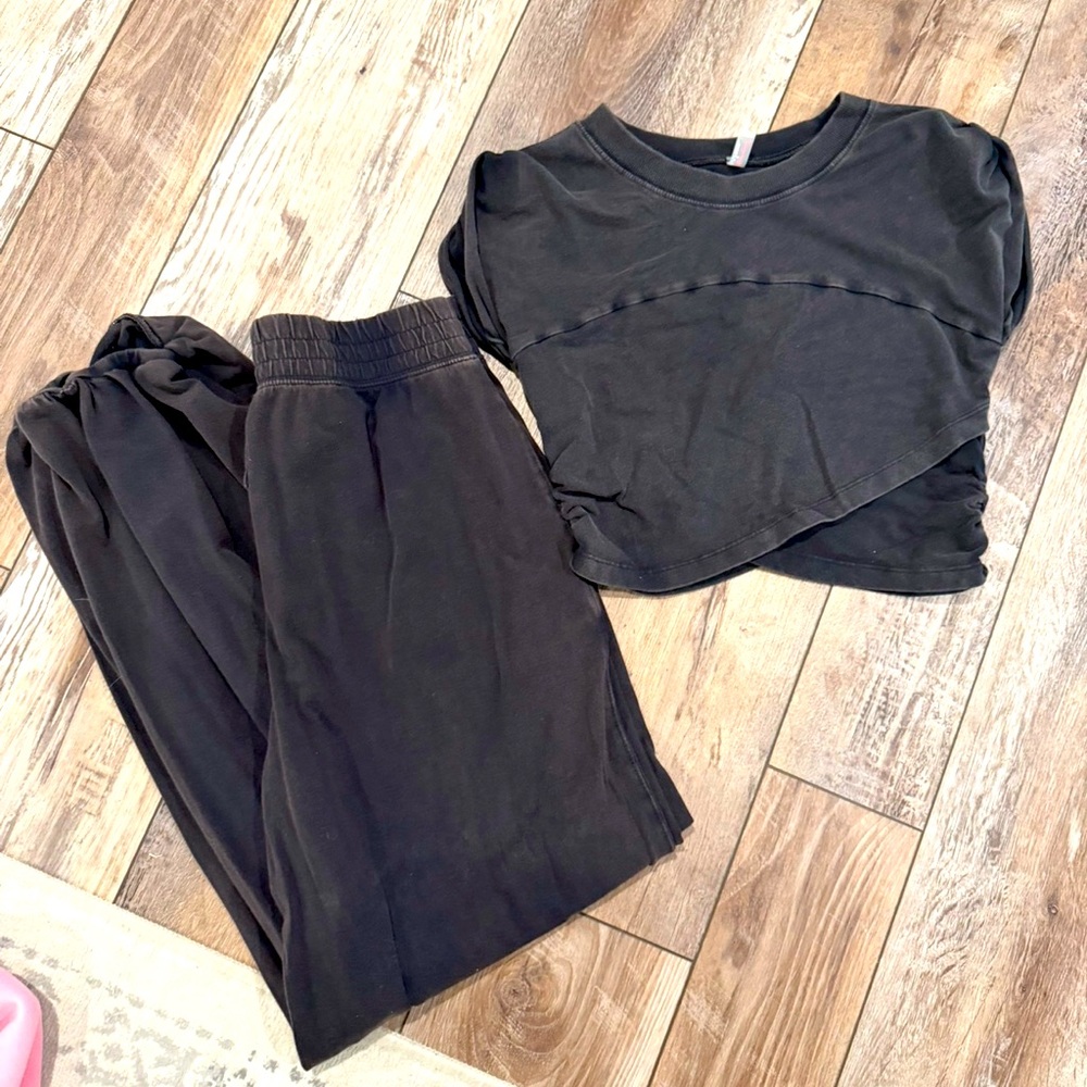 Free People Cross Over Set